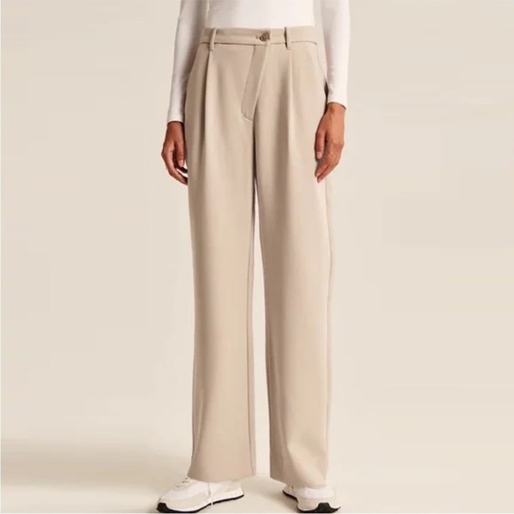 NWT Abercrombie & Fitch Criss Cross Tailored Relaxed Straight Pants Taupe Size L